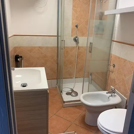 Camilla House * רומא